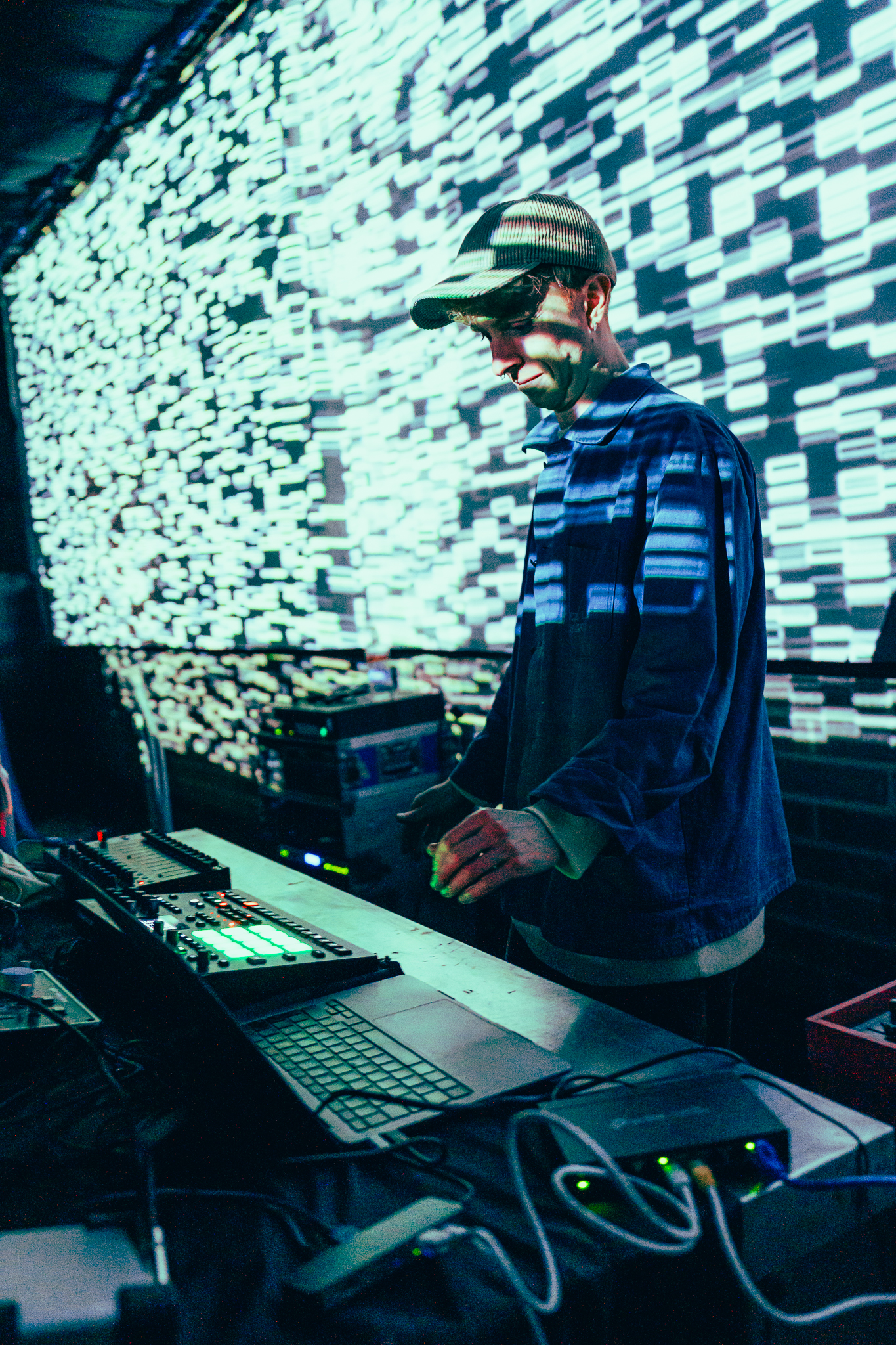 Tikoda audio-visual performance at Greenworks